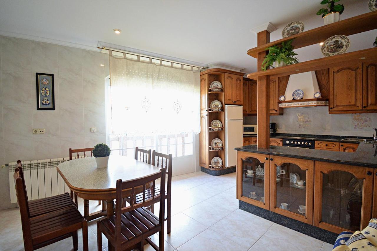Apartamentos Caleiro 6P - Vilanova De Arousa Extérieur photo